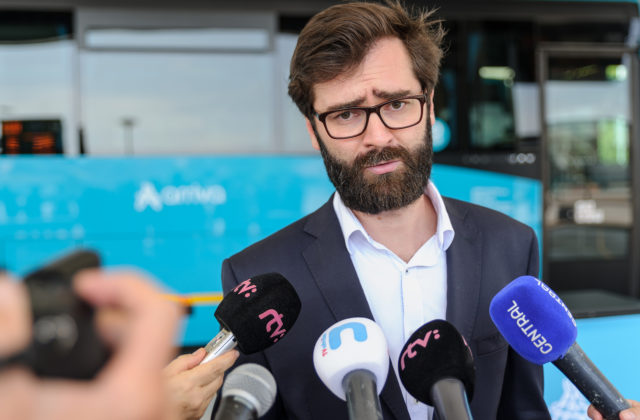 V Nitre otvorili  centrum pre vojnových utečencov Blue Dot Comin