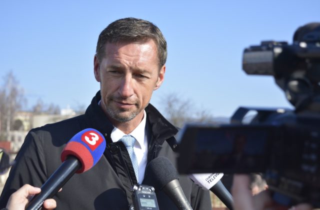 KDH nevidí dôvod zapájať sa do OĽaNO 2, Heger do ich sveta nepatrí a „mačkopsy“ podľa Majerského nefungujú (video)