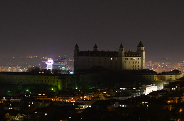 Podľa WWF bude najbližších sedem rokov rozhodujúcich. Hodina Zeme vyzve 25. marca ľudí, aby ,,vypli” v prospech planéty