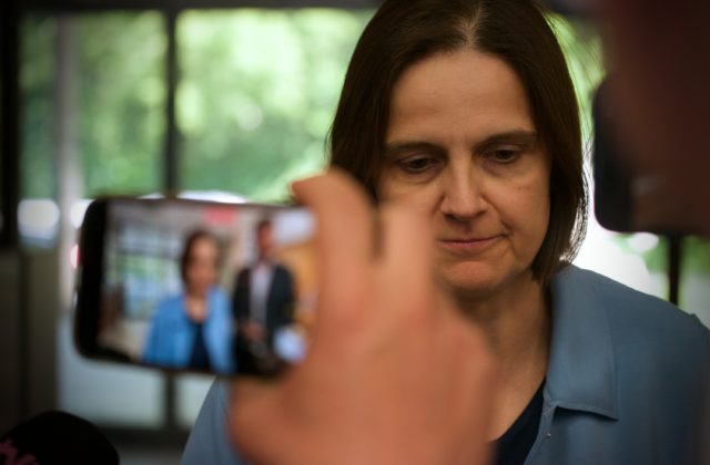 Obvinený zo zneužívania dievčat v modelingovej agentúre ostane stíhaný na slobode, súd odmietol dovolanie Kolíkovej