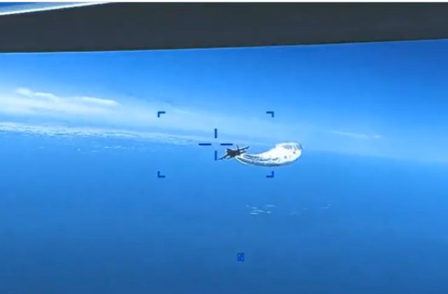 Pentagon zverejnil video ruskej stíhačky a amerického dronu, vyjadril sa aj k vypusteniu paliva