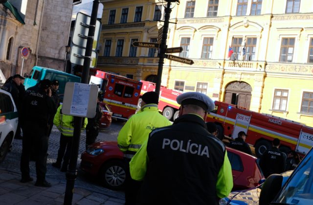 Polícia začala v súvislosti s požiarom v centre Banskej Štiavnice stíhanie pre trestný čin všeobecného ohrozenia