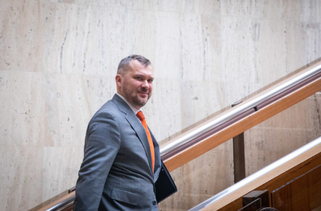 Hrubé trestanie bez prevenčného pôsobenia spôsobuje len recidívu, obhajuje Karas novelu Trestného zákona