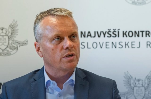 Krízu dôvery v inštitúcie a štát vidí šéf NKÚ Andrassy v nesystémovom kontrolingu, uviedol aj štyri princípy zmeny