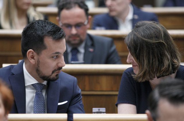 Šeliga a Žitňanská odchádzajú zo strany Za ľudí