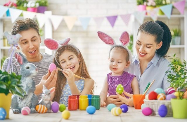 Veľká Noc: Pozor alkohol za volantom, úrazy pri upratovaní či šibačke a prísun kalórií