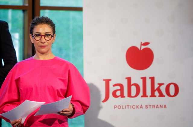 Reforma regiónov sa nemôže robiť za zatvorenými dverami, podľa strany Jablko od nej závisí budúcnosť a úspech krajiny