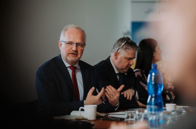 Problémy investorov by sa v budúcnosti mohli riešiť systematickejšie, sľubuje si od novej pracovnej skupiny ministerstvo