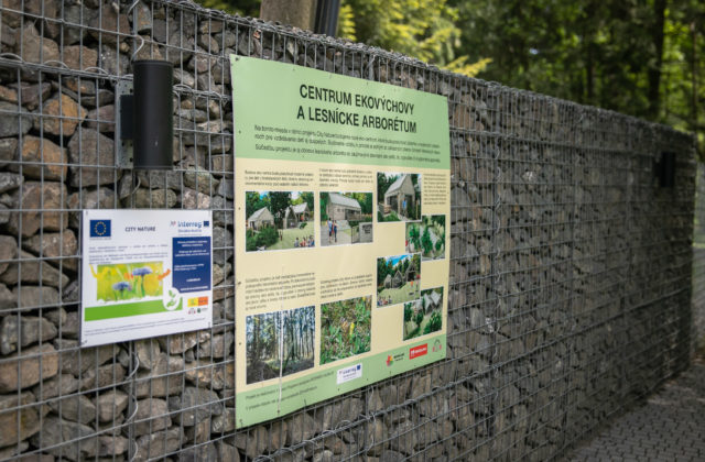 Na bratislavskom Kamzíku otvorili nové Centrum ekovýchovy, ponúkne aj kurzy včelárstva pre začiatočníkov (foto)