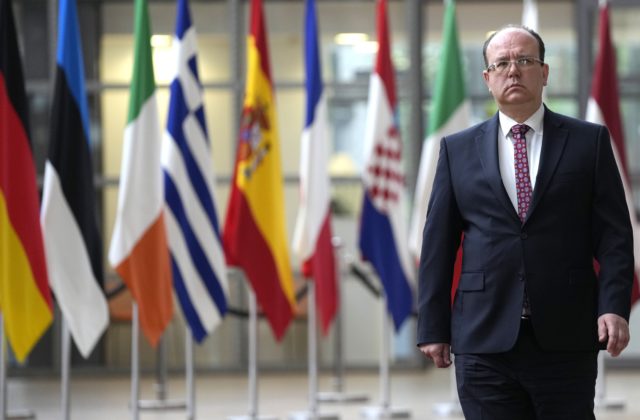 Wlachovský: Podmienky spravodlivého a trvalého mieru si zadefinuje sama Ukrajina