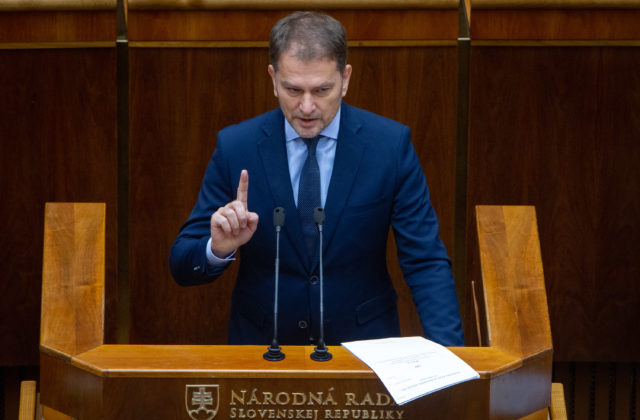 Mimoriadnu schôdzu k návrhom OĽaNO sa opäť nepodarilo otvoriť, Kollár ju preto ukončil