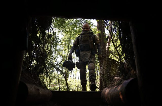 Ukrajinská armáda zvyšuje aktivitu pozdĺž frontovej línie, Rusi ostreľujú menšie dediny