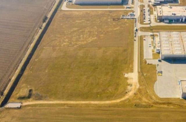 Oznámenie o verejnom ponukovom konaní na predaj nehnuteľností