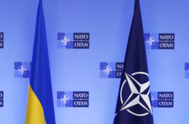 Ukrajina si na summite v Litve vypočuje „áno“ vstupu do NATO, otázne však je v akej podobe