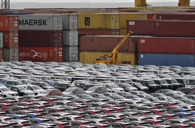 Medzinárodný menový fond zlepšil svoju predpoveď, svetové hospodárstvo má napriek Číne posilniť o tri percentá