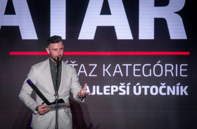 Tatar berie ocenenie Hokejista roka ako bonus za vydarenú sezónu a je rád, že sa dostal medzi ďalšie zvučné mená