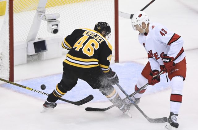 Český útočník Krejčí po 15 sezónach končí v NHL, možno sa vráti do českej extraligy
