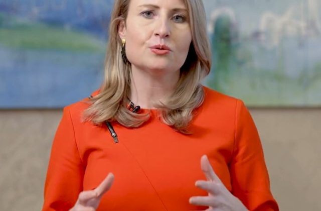 Sociálny systém by nemal byť stimulom pre imigráciu, rakúskym prisťahovalcom možno pribudne nová povinnosť 