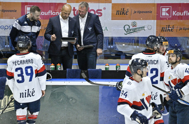 Tri prehry a desiate miesto v tabuľke, Slovan odštartoval sezónu ako v zlom sne. Niečo sa musí udiať, vraví Kapuš