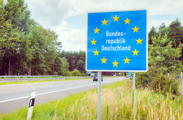 Nemecko zavedie dočasné kontroly na hraniciach s Poľskom a Českom