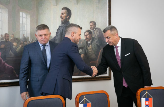 Miesto Slovenska je v EÚ a NATO, ubezpečil Pellegrini. Koalícia so Smerom a SNS je vraj správnym rozhodnutím