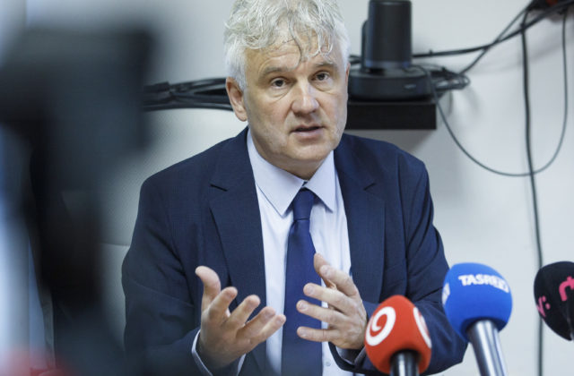 Komisár Mikloško zdôrazňuje potrebu zvýšenej ochrany migrujúcich detí, aj zabezpečenie zdravotných prehliadok