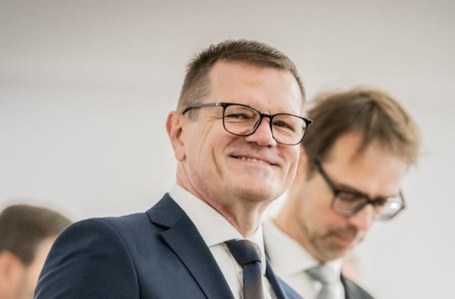 Kmec chce pre čerpanie financií z plánu obnovy zaviesť krízový manažment