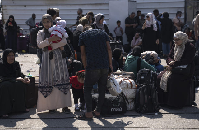 Izrael povolí humanitárnu pomoc do Pásma Gazy, zastaví ju však, ak do nej bude zasahovať Hamas