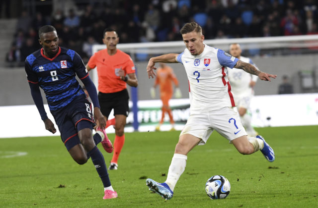Slovákov delí od účasti na ME 2024 vo futbale iba malý krok. Spečatia postup v domácom zápase s Islandom?
