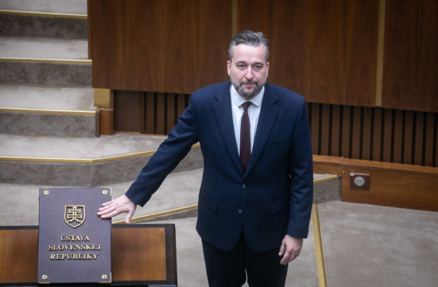 Blaha, Žiga, Danko a Šimečka boli v tajnom hlasovaní zvolení za podpredsedov parlamentu (foto)