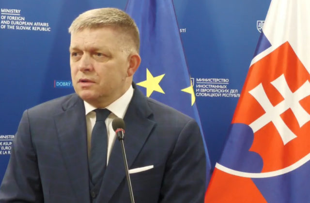 Fico: Nebudeme súhlasiť s niečím len preto, že sa to patrí (video)