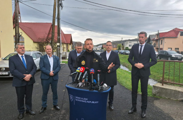 Fico predstavil prvý model pomoci po zemetrasení, domácnosti vraj dostanú 800 a obce po 15-tisíc eur (video)