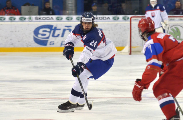 Pospíšil žije svoj sen a v NHL skóroval hneď z prvej strely, do listiny strelcov sa zapísal aj Slafkovský