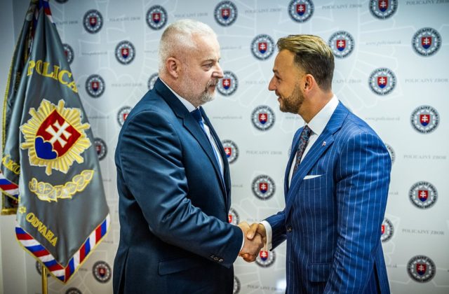 Dočasný policajný prezident Solák plánuje vykonať personálne zmeny, podľa Krúpu bude len bábkou garnitúry
