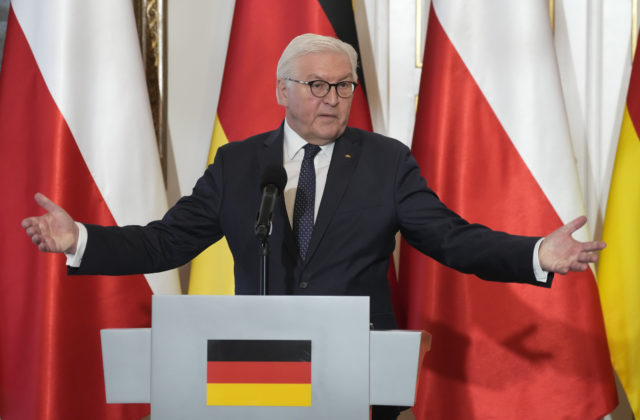 Vojna na Ukrajine podľa Steinmeiera neupadne do zabudnutia, momentálne by si však žiadala viac pozornosti