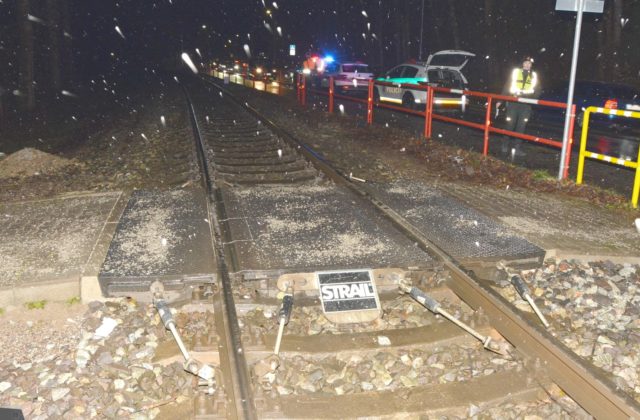 Na železničnom priecestí v Rajeckých Tepliciach vyhasol život 63-ročnej ženy