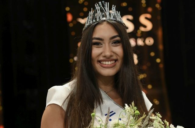 Sonja Kopčanová vycestovala na Miss Intercontinental 2023, predvedie sa v národnom kroji