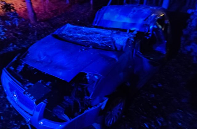 Pri Plaveckom Mikuláši došlo k smrteľnej dopravnej nehode, vodič na mieste zomrel (foto)