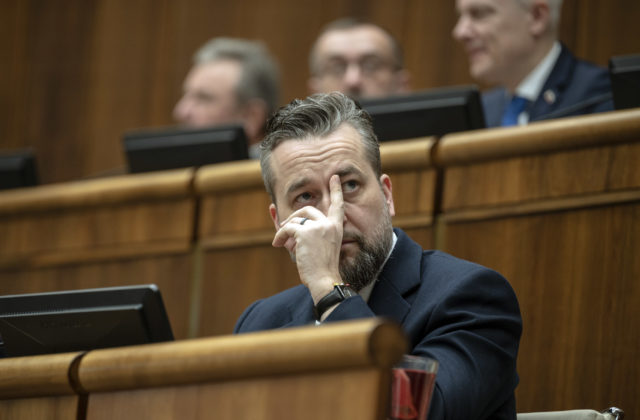 Blaha: V slovenskej verejnosti cítiť odpor voči rozhodnutiam európskych inštitúcií a neoliberálnych elít (video)