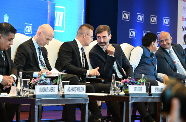 Vláda pripravuje novú zahranično-politickú stratégiu pre región Indo-Tichomoria, povedal Blanár v Indii (foto)
