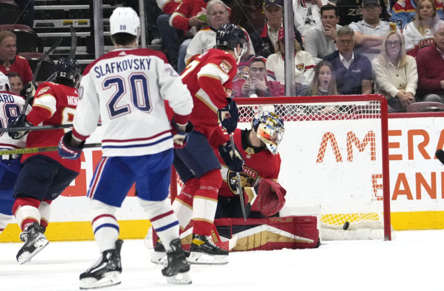 Trinásty gól Slafkovského v sezóne nebol tuctový, úspešný zápas odohral aj Černák (video)