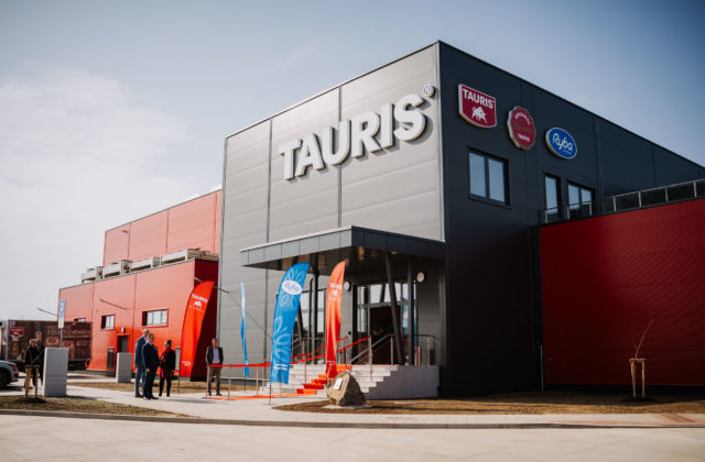 Tauris postavil v Košiciach moderné logistické centrum. Zefektívni distribúciu, zníži dopad na životné prostredie a zlepší pracovné podmienky pre zamestnancov