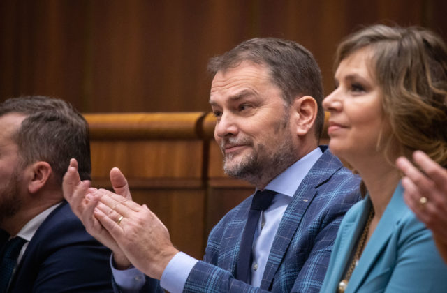 Smer v prieskume nabral na sile, analytik priblížil možný dôvod a upozornil aj na zaujímavosť pri matovičovcoch