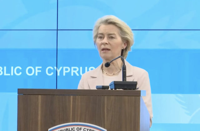 V piatok vypláva prvá loď s humanitárnou pomocou pre Gazu, oznámila Von der Leyenová