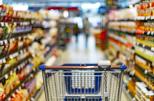 Na pultoch predajní Lidl je čoraz viac slovenských potravín