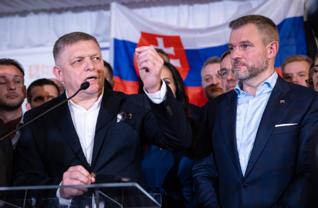 Blízky spojenec populistického premiéra zložil prezidentskú prísahu, píšu o Pellegrinim v zahraničí 