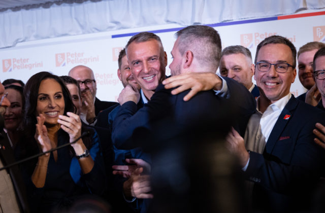 Hlas-SD si chce ponechať post predsedu parlamentu, nominuje Rašiho