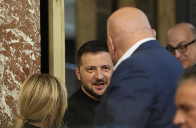 Taliansky minister obrany odmietol vyslanie vojakov na Ukrajinu, rozhovory na túto tému len zvyšujú napätie 