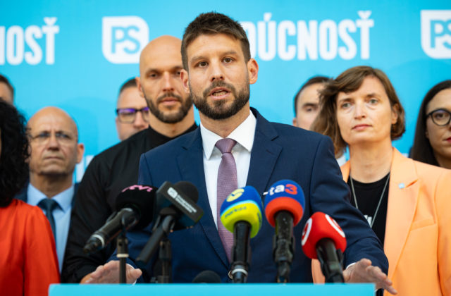 Progresívci považujú zotrvanie Šimkovičovej na poste ministerky za veľkú škodu pre slovenskú kultúru