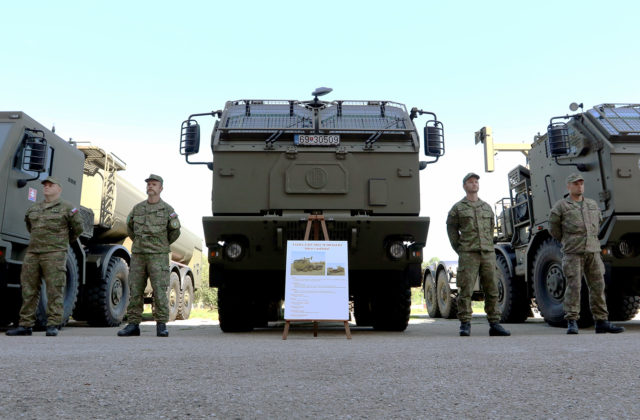 Vláda schválila zmeny početných stavov na ministerstve obrany, upraví sa množstvo vojakov aj bojovej techniky
